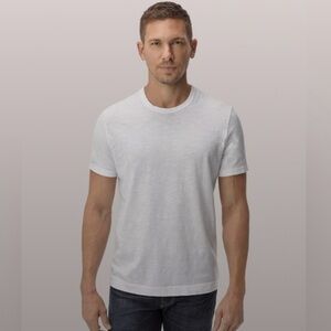 Buck Mason men’s white tshirt